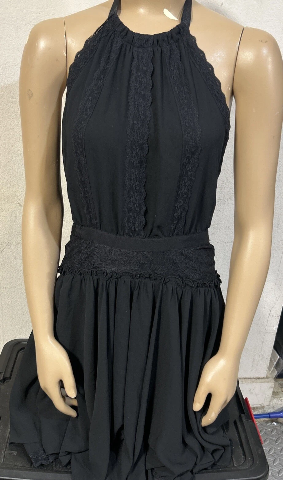 UNDERCOVER Abito VICTORIAS SECRET nero aderente e svasato. Taglia 4