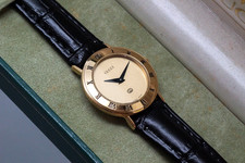[Exc+5 / BOX] GUCCI 3000L Gold Dial Quartz Women's Watch From JAPAN