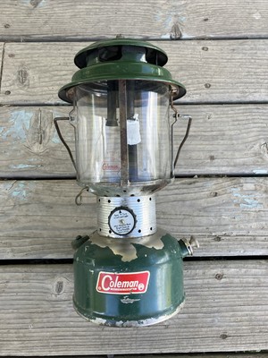 Vintage Coleman Lantern model 220F date 7 of 1966 UNTESTED Pyrex