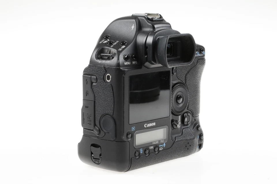 CANON EOS-1D Mark IV - SNr: 0039900652 - Bild 3 von 4