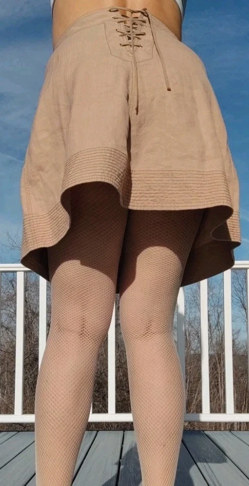 SILK & LINEN Blend Sz M MINI A-line Flared Skirt Lacing Ties At The Back Pockets
Opens in a new wind