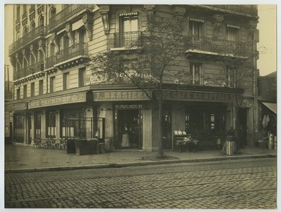 Café Terminus in 386 Rue de Vaugirard, Paris 15e. Heute Dupont Versailles.