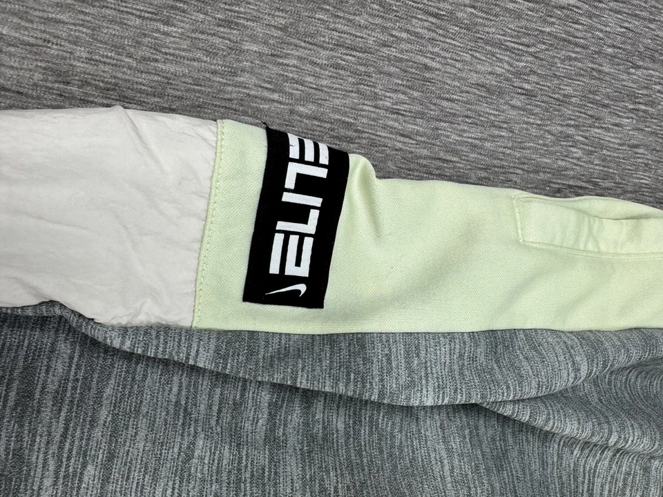 Nike Therma-FIT Elite Pants Boys XL Gray White Green Joggers DD8874-091 Pockets - Image 2 of 4