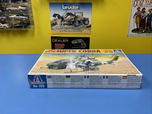 Italeri 1/72 Bell AH-1W Super Cobra helicopter #160 New - Picture 2 of 5