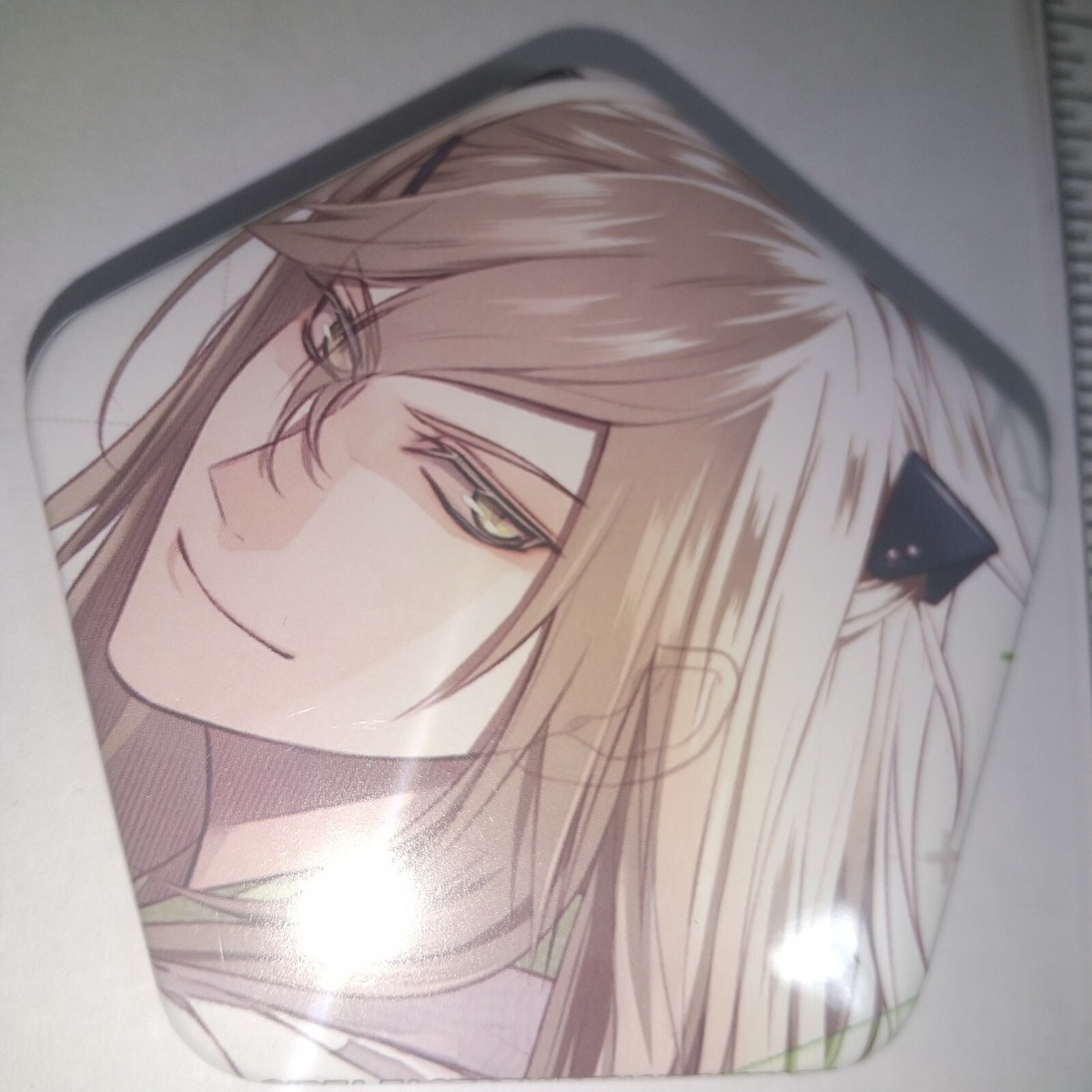 A75096 Collar x Malice Idea Factory Can badge Kageyuki