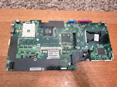 Compaq Presario R3000 Motherboard 360688-001 HR61 LA-1851