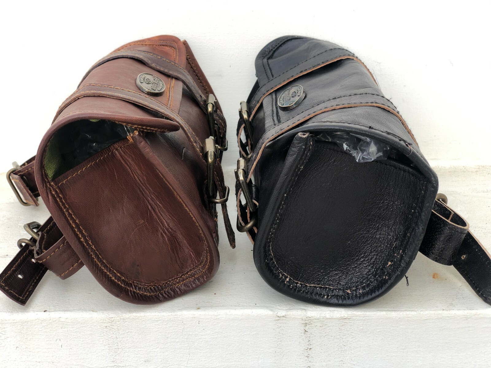 Motorcycle Side Pouch Bag Brown Black Leather Round Pouch Saddle bags