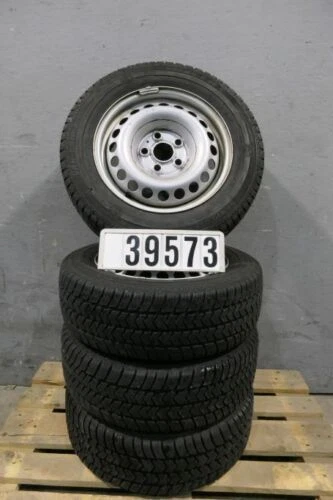 Kompletträder fürs Auto mit Stahl Semperit