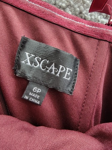 Xscape Petite Velvet Bustier Sleeveless Side-Slit Gown Women's 6P Burgundy - Picture 8 of 16