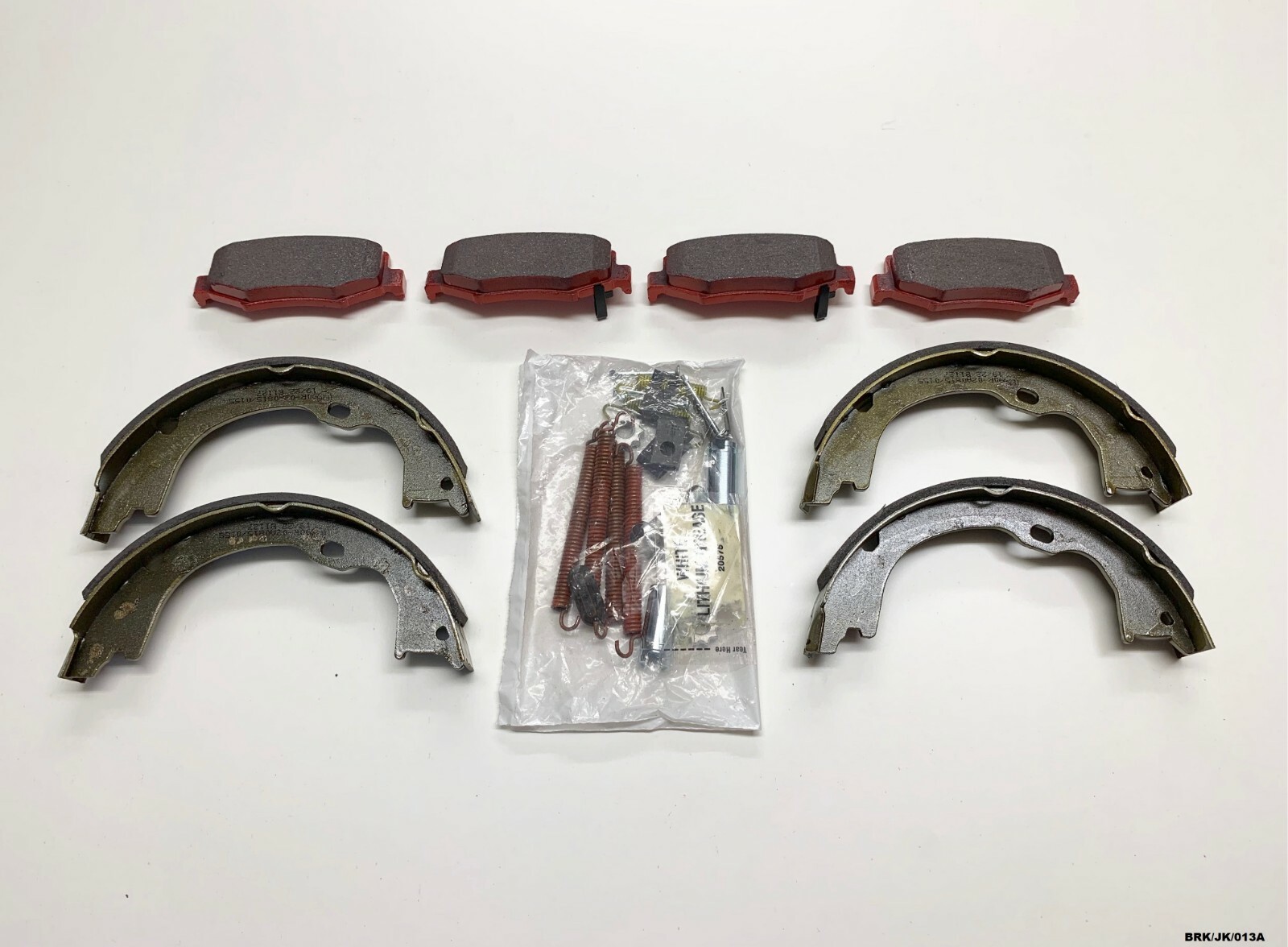 Rear Pads, Brake Shoes & Fitting KIT for Jeep Wrangler JK 20072018 BRK
