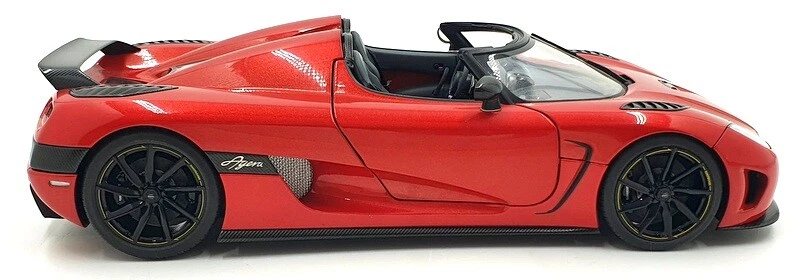 Autoart 1/18 Scale Diecast 79007 - Koenigsegg Agera - Red - Image 3 of 4