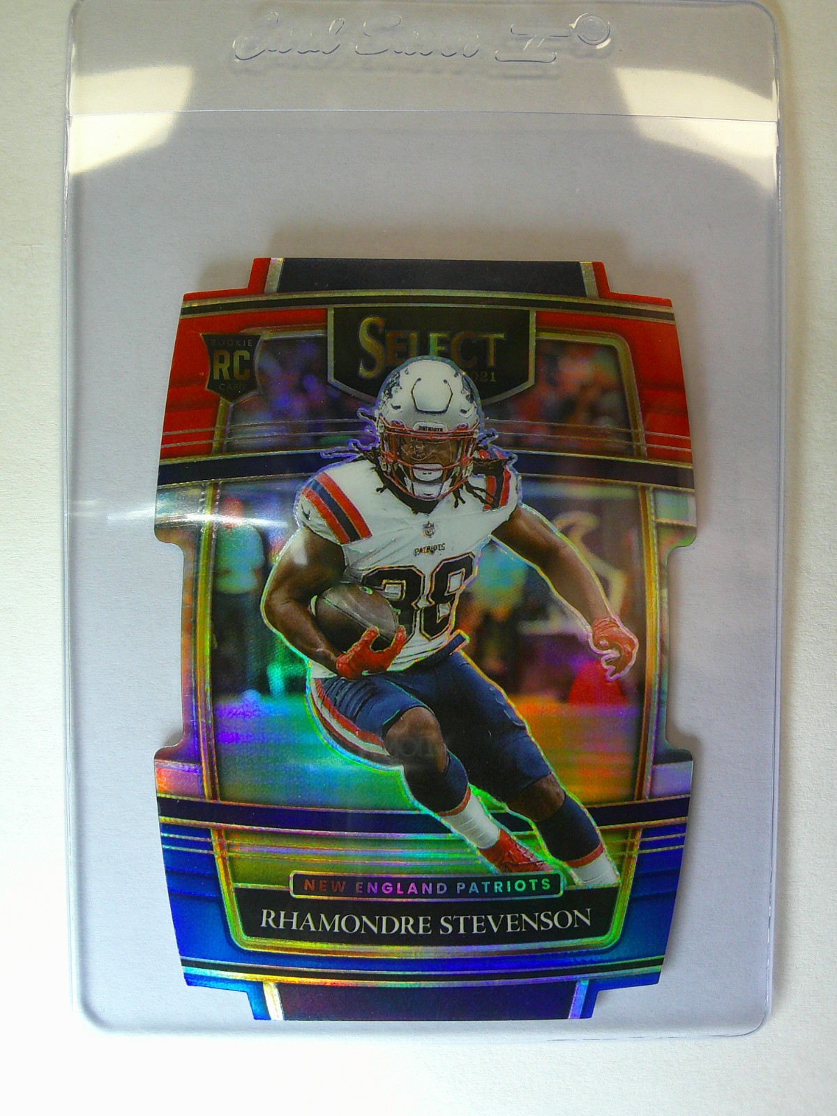 2021 Panini Select - Concourse Rhamondre Stevenson #75 Blue Prizm /199 (RC) 