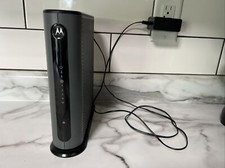 Motorola MG7315 8x4 DOCSIS 3.0 Cable Modem Plus N450 Router  Power Cable Tested