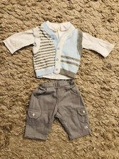 0-1 M Emile Et Rose Designer - graue Hose, Shirt, Strickjacke Outfit. Nie getragen