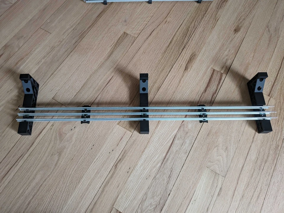 O Scale Wall Mount Room Kit for Lionel & Other Train Track (O Gauge) - Image 3 of 4