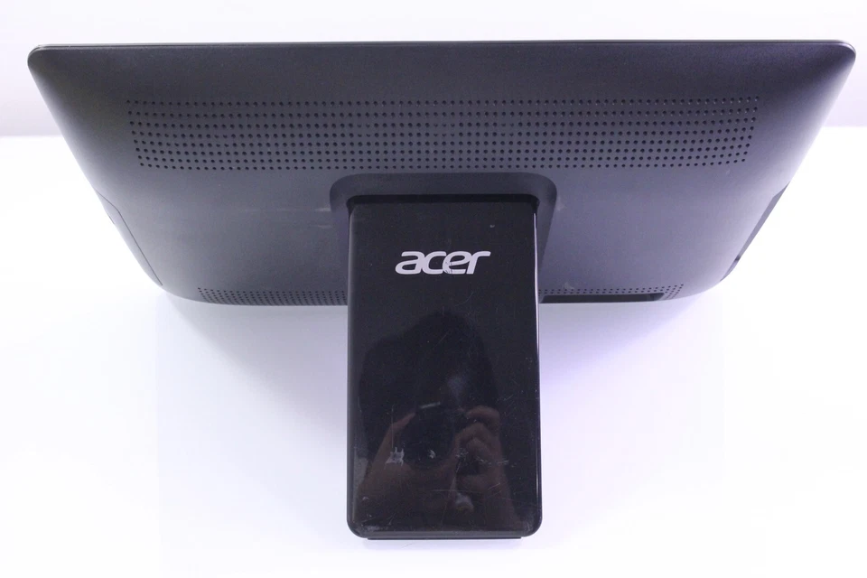 Acer Aspire ZC-106 All-In-One 19.5" AMD E1-2500 4GB RAM 500GB HDD Windows 10 - Image 2 of 2