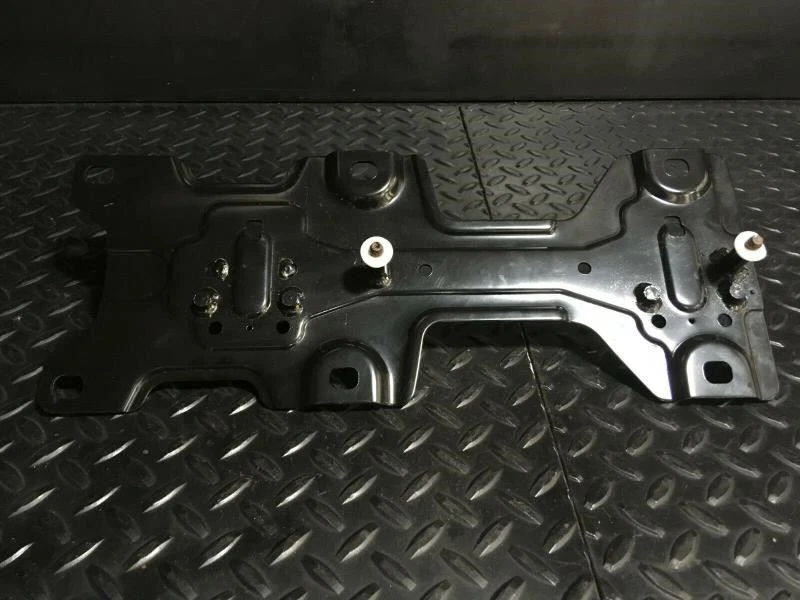 04-06 Mazda MPV Van montaje asiento conductor delantero Foto 2 de 4