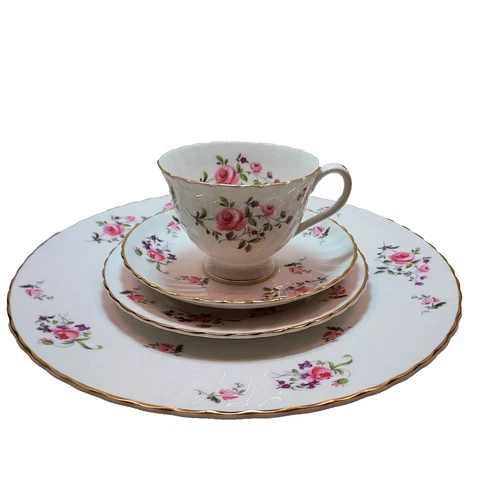 4 Pc. Place Setting Royal Adderley Fragrance Pink Roses Purple Gold Trim