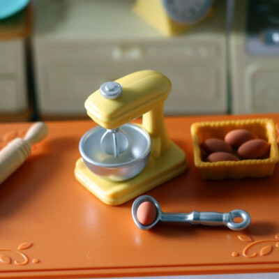 1:12 Scale Dollhouse Miniature Food Blender Whisk Kitchen Cookware Accessories