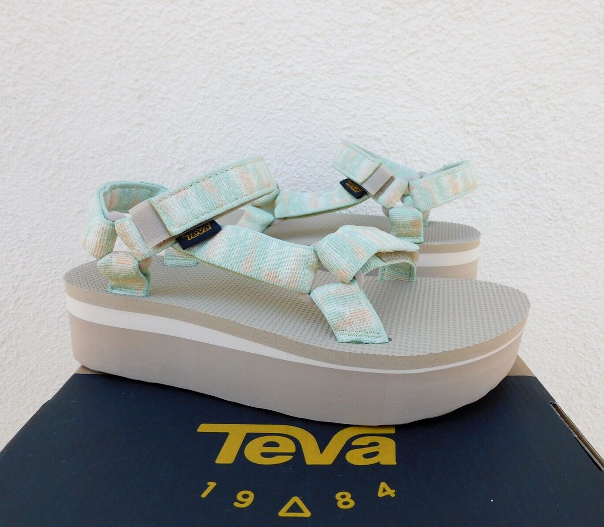 TEVA IRIDESCENCE RUTABAGA FLATFORM UNIVERSAL PLATFORM SANDALS, US
