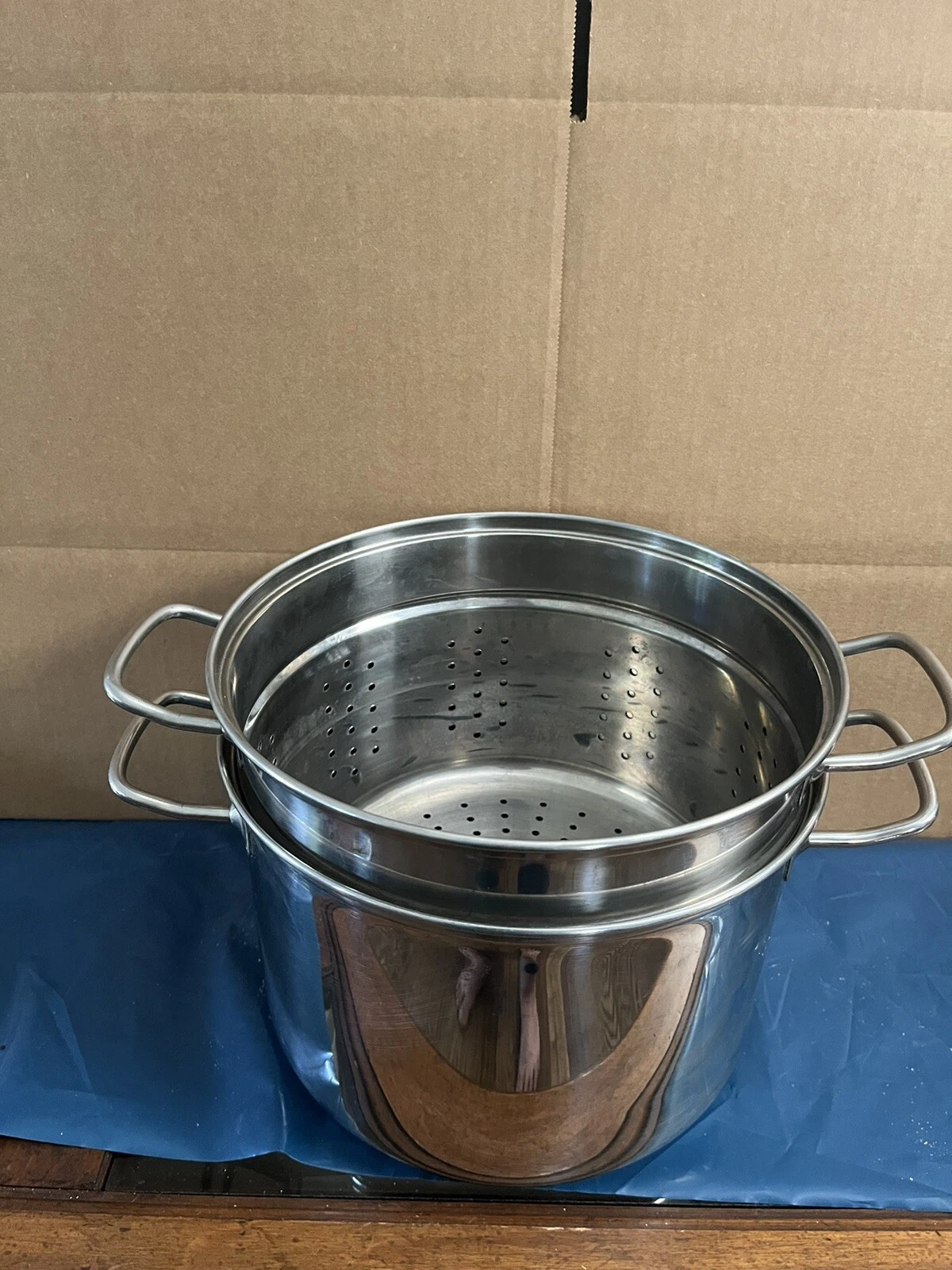 Williams Sonoma 8 quart Kim Korea 18/10 Stainless Steel Pot Steamer