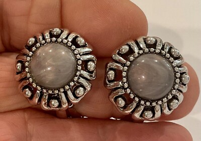 CINER SIGNED PRE OWNED SILVER COLORED GRAY STONE  CLIP EARRINGS APPROX  1 