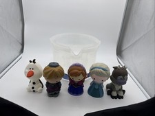 Disney Frozen Set of 5 Bath Water Toys Elsa Anna Kristoff Olaf Sven And Bucket