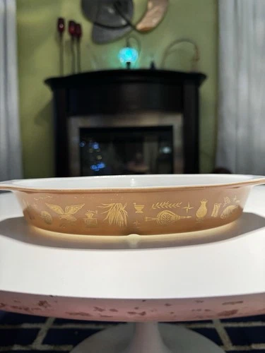 Vintage Pyrex AMERICANA Divided Dish Divided Lid 1 1/2 Qt Brown Gold