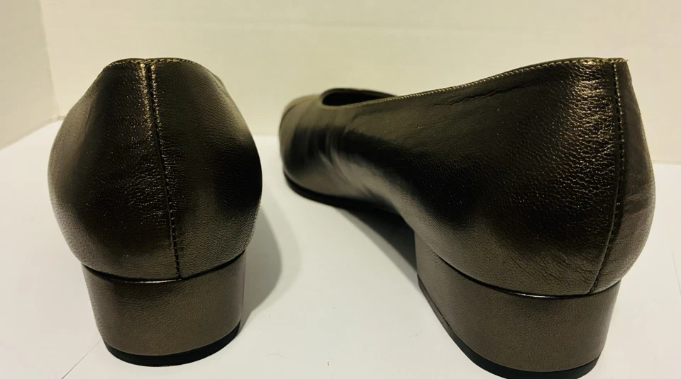 Tacones de salón vintage de cuero Selby para mujer talla 8,5B multicolor dorado/bronce Foto 4 de 4