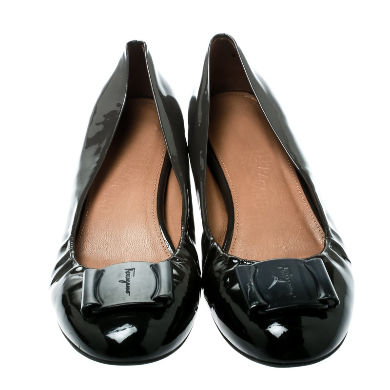 Salvatore Ferragamo Dark Grey Patent Leather Degrade Ballet Flats Size 38.5 image 3