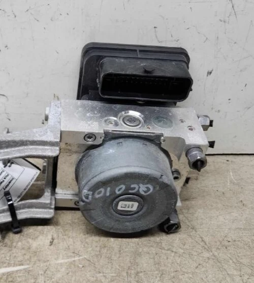 2018-2022 Dodge Challenger Chrysler Anti Lock Brake Pump Assembly OEM - Image 3 of 4