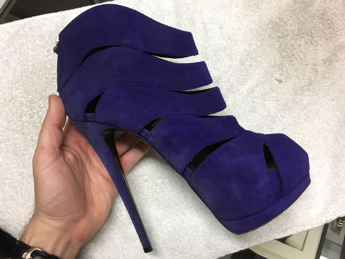 Giuseppe Zanotti Cut Out Purple Suede Peep Toe Bootie Platform