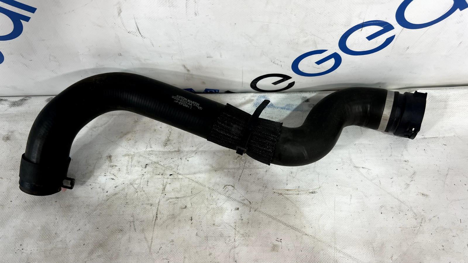 ASTON MARTIN V8 VANTAGE 9G33-8333-AA 2011 OEM Pipe, coolant