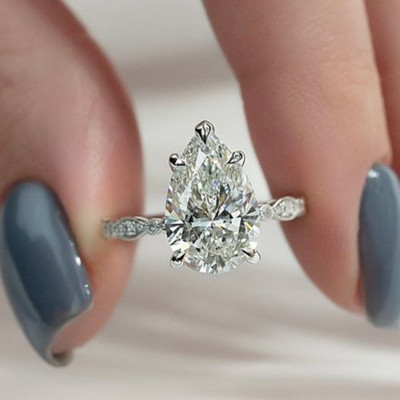 10x8mm Pear Cut VVS1 Moissanite Women's Engagement Ring 14k White Gold Plated