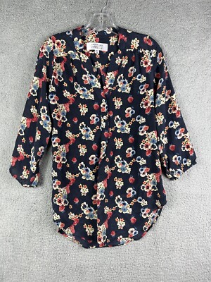 Amour Vert stitch Fix Blouse XS 100% Silk Floral V Neck Button Shirt Long Sleeve