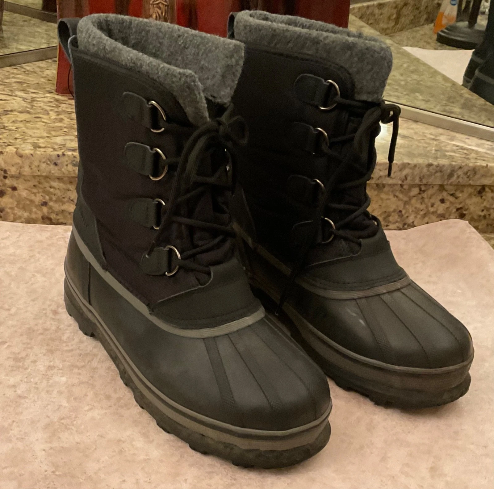 Northside Men's Back Country Waterproof Winter Snow Boot Size 11M