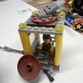 LEGO Dino: Raptor Chase 5884 (2012)