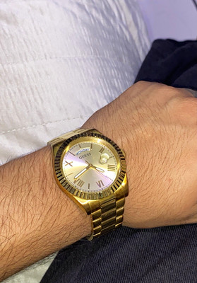 GUESS Men's Gold Tone Day-Date Quartz Watch Roman Dial 40mm Bracelet
