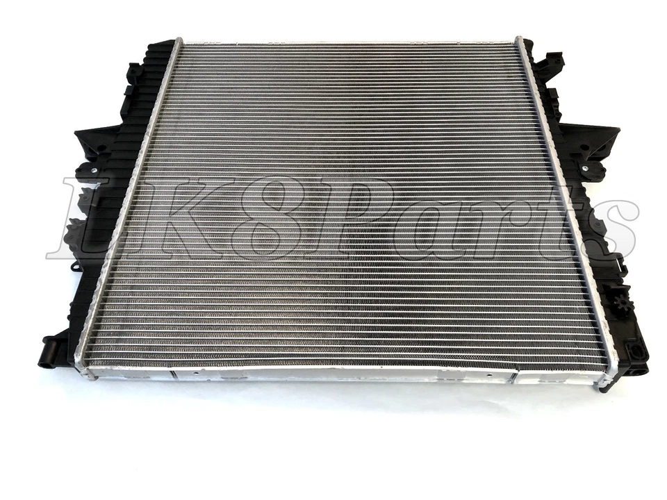 Radiador líquido de arrefecimento Land Rover LR3 Range Rover Sport 06-09 LR021777 novo - Imagem 2 de 4