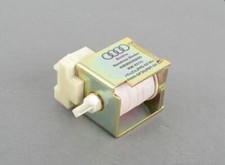 NEW OEM PORSCHE CAYENNE 9PA SHIFT INTERLOCK SOLENOID 95562417001 GENUINE