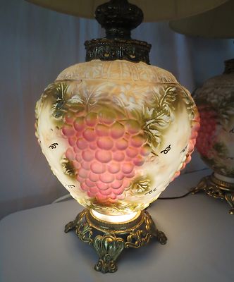 PAIR RARE OLD VINTAGE 1970'S VICTORIAN GRAPE GLASS TABLE LAMPS EF