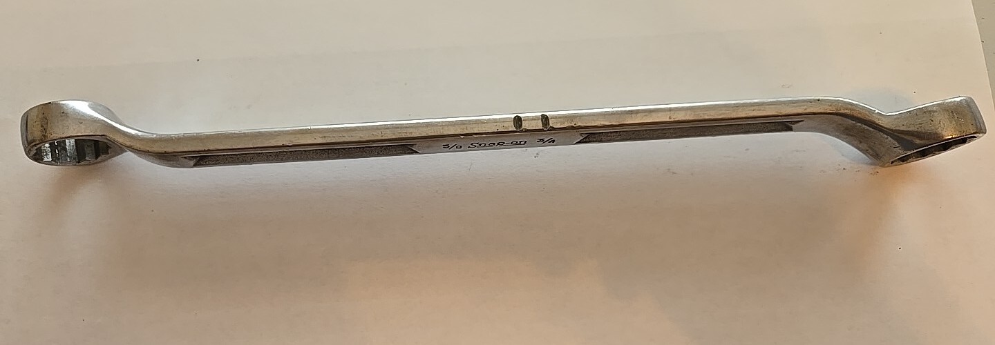 Snap On 5/8"-3/4" 12PT SAE Chrome Offset Box End Wrench XV-2024