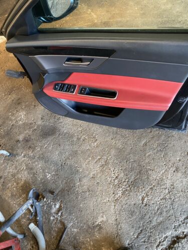 JAGUAR Xf SEAT INTERIOR COMPLETE IN BLACK RED LEATHER FRONT REAR 2015 - 2019 - Picture 11 of 11