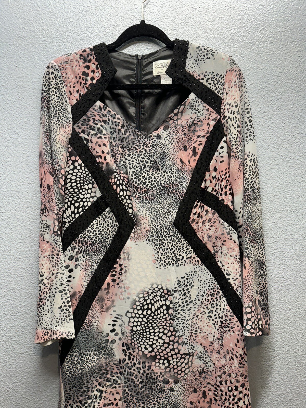 Tally Taylor Women’s Pink/Black Animal Print Size 8 Long Sleeve Maxi Dress