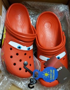 lightning mcqueen crocs