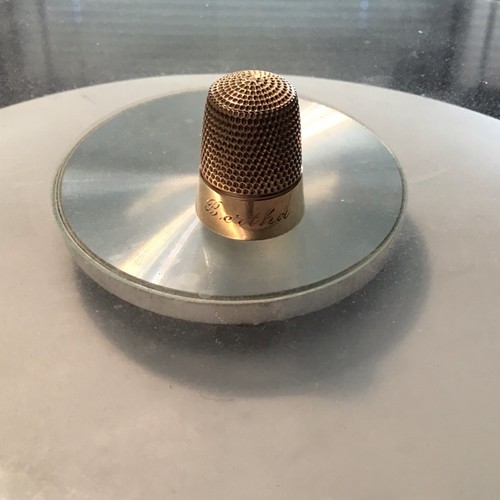 Gold Antique Original Sewing Thimble Engraved 3g Collectible with Original Case