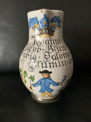 Fayence Hochzeitskanne Schnauzkanne nach einem Vorbild aus  Durlach in Kopie