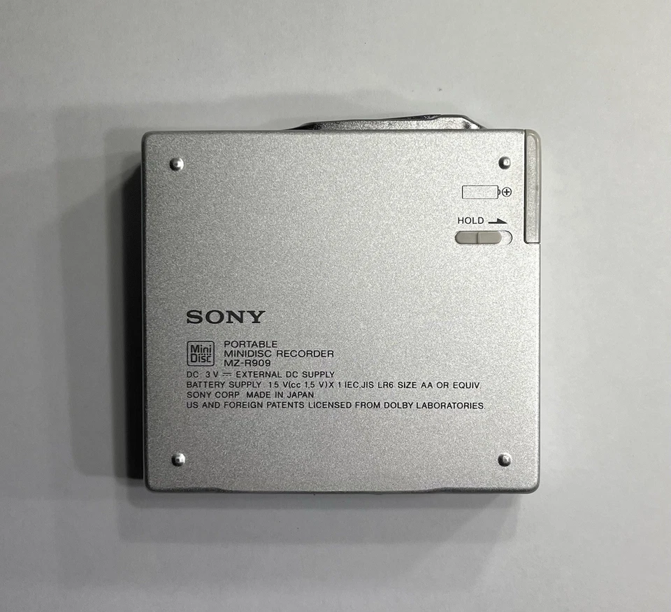 Sony MZ-R909 Silver Recording MiniDisc MD Walkman | Tested Working - Bild 2 von 4
