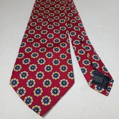 Kenneth Gordon 100% Silk Hand Sewn Neck Tie Red Floral Designer USA Wide - Image 1 of 4