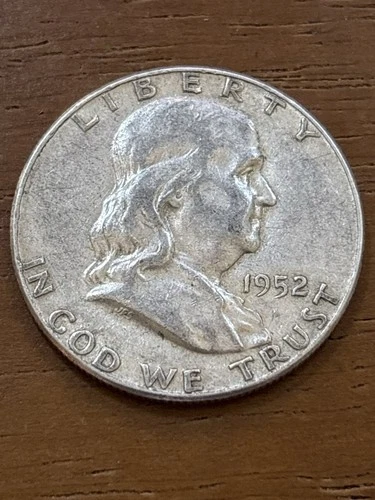 1952 Franklin Half Dollar – 90% Silver – Philadelphia – Nice VF Detail